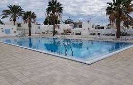 Отремонтированное бунгало в резиденции с бассейном, Арона, Испания за 230 000 €