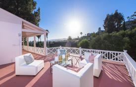 Вилла с панорамным видом на Голливуд, Лос-Анджелес, США за 1 570 000 €