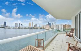 Стильная квартира с видом на океан в резиденции на первой линии от пляжа, Авентура, Флорида, США за $1 750 000