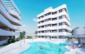 Современные апартаменты с большой террасой в резиденции с бассейном и спа-центром, Гвардамар, Испания за 252 000 €