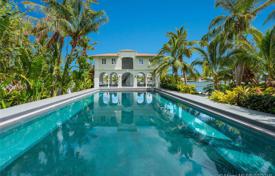 Просторная вилла с задним двором, бассейном, зоной отдыха, террасой и садом, Майами-Бич, США за 12 150 000 €