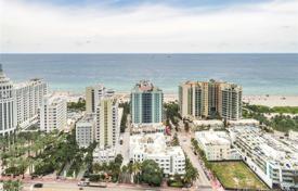 Стильные апартаменты с видом на океан в резиденции на первой линии от пляжа, Майами-Бич, Флорида, США за $1 370 000