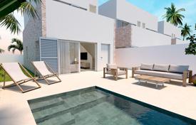 Таунхаус с бассейном в новой резиденции, в 400 метрах от пляжа, Торре де ла Орадада, Испания за 388 000 €