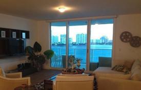 Современные апартаменты в резиденции на первой линии от пляжа, Авентура, Флорида, США за $868 000