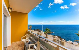 Две трёхкомнатные квартиры на первой линии от пляжа в Лос Абригос, Тенерифе, Испания за 460 000 €
