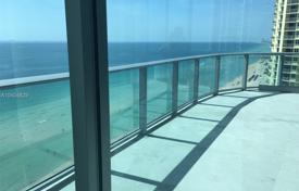 Просторные апартаменты с видом на океан в доме с бассейном и тренажерным залом, Санни Айлс Бич, США за 2 970 000 €
