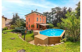 Эксклюзивная вилла с гостевым домом и бассейном, Каприно-Веронезе, Италия за 1 500 000 €