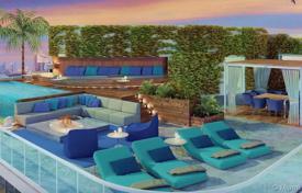 Комфортабельные апартаменты с террасой и видом на океан в здании с бассейном и спа, Майами-Бич, США за 7 261 000 €