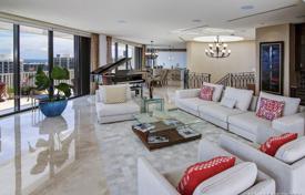 Современные дуплекс-апартаменты с видом на океан в резиденции на первой линии от пляжа, Авентура, Флорида, США за $1 699 000