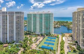 Четырехкомнатная квартира с панорамным видом на океан в Авентуре, Флорида, США за 1 166 000 €