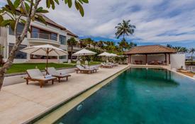 Двухэтажная вилла на берегу океана, Кандидоза, Бали, Индонезия за $4 500 в неделю