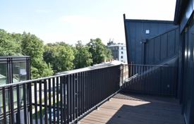 Эксклюзивный пентхаус с видом на парк в современном проекте Риги QUADRUS за 360 000 €