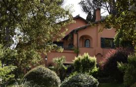 Эксклюзивная вилла с бассейном и садом на Аппиевой дороге в Риме, Италия за 8 000 000 €