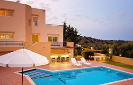 Вилла на холме с панорамным видом на море и бассейном, Малья, Крит, Греция за 3 000 € в неделю