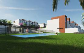 Таунхаусы с панорамным видом в новой резиденции с бассейном и теннисным кортом, недалеко от моря, Кальп, Испания за 435 000 €