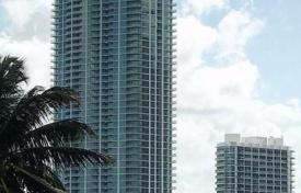 Угловые апартаменты с парковкой, террасой и видом на океан в здании с бассейнами и спа-центром, Эджуотер, США за $750 000