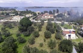 Земельный участок с рощей рядом с морем, Ситония, Греция за 200 000 €