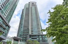 Квартира в Янг-стрит, Торонто, Онтарио,  Канада за C$778 000