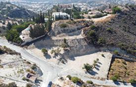 Два земельных участка под застройку в Агиос Тихонасе, Лимассол, Кипр за 980 000 €