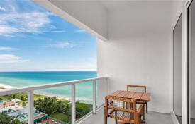 Стильный пентхаус с видом на океан в резиденции на первой линии от пляжа, Майами-Бич, Флорида, США за 4 394 000 €