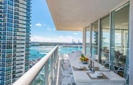 Трехкомнатная квартира с видом на океан, город и порт в Майами-Бич, Флорида, США за 2 103 000 €