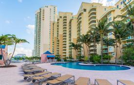 Комфортабельные апартаменты с видом на океан в резиденции на первой линии от пляжа, Авентура, Флорида, США за $849 000