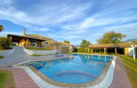 Двухэтажная вилла с бассейном, садом и паркингом рядом с морем в Каламате, Пелопоннес, Греция за 1 200 000 €