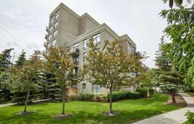 Квартира на Эглинтон-авеню Восток, Торонто, Онтарио,  Канада за C$857 000