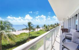 Уютные апартаменты с видом на океан в резиденции на первой линии от набережной, Санни Айлс Бич, Флорида, США за $1 600 000