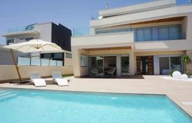 Стильная вилла с бассейном в Деэса де Кампоамор, Аликанте, Испания за 1 290 000 €