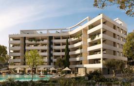 Новая закрытая резиденция в 250 метрах от моря, Агиос Тихонас, Кипр за От $472 000