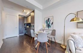 Квартира на Блю Джейс Вей, Олд Торонто, Торонто,  Онтарио,   Канада за C$994 000