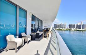 Просторные апартаменты с видом на океан в резиденции на первой линии от пляжа, Авентура, Флорида, США за $2 000 000