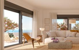 Апартаменты с 4 спальнями и видом на море в Торремолинос за 570 000 €