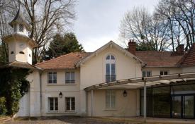 Квартира в Ивелине, Иль-де-Франс, Франция за От 351 000 €