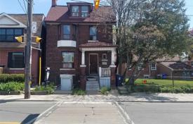Дом в городе на КрВостоки-стрит, Олд Торонто, Торонто,  Онтарио,   Канада за C$2 130 000