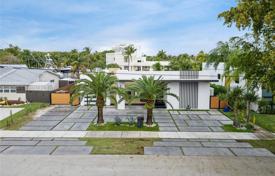 Дом в городе в Севере Майами, США за $3 245 000
