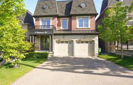 Дом в городе в Этобико, Торонто, Онтарио,  Канада за C$1 915 000