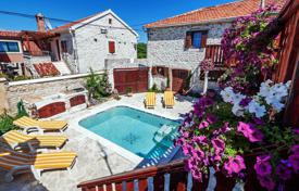 Каменная вилла с террасой, бассейном и садом, недалеко от пляжа, Задар, Задарская жупания, Хорватия за 410 000 €