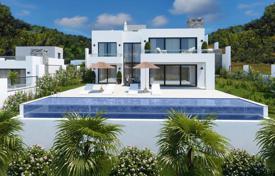 Новая двухэтажная вилла с бассейном в Марбелье, Испания за 1 450 000 €