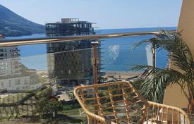 Меблированная двухкомнатная квартира с видом на море, Бечичи, Будва, Черногория за 215 000 €