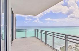 Стильные апартаменты с видом на океан в резиденции на первой линии от набережной, Холливуд, Флорида, США за $1 690 000