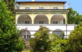 Коттедж в Brione sopra Minusio, Тичино, Швейцария за 4 100 € в неделю