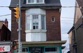 Дом в городе на улице Дафферин, Торонто, Онтарио,  Канада за C$1 621 000
