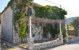 Традиционный дом с террасой и видом на море, Орашац, Хорватия за 300 000 €
