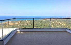 Современный пентхаус с двумя террасами и видом на море в светлой резиденции, Нетания, Израиль за 1 592 000 €