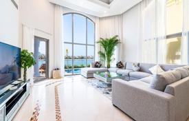 Насладитесь роскошью виллы с 5 спальнями и частным бассейном в Palm Jumeirah, Дубай за $30 000 в неделю