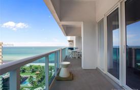 Меблированные апартаменты с террасой и видом на океан в здании с бассейнами и тренажерным залом, Майами-Бич, США за 5 336 000 €