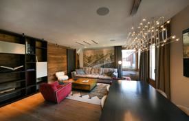 Квартира в трехуровневом шале в шаговой доступности от подъемников и инфраструктуры, Межев, Альпы, Франция за 2 500 € в неделю
