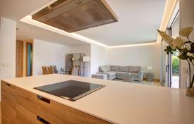 Новая квартира с 3 спальнями на продажу в Нуэва Андалусия, Марбелья за 745 000 €